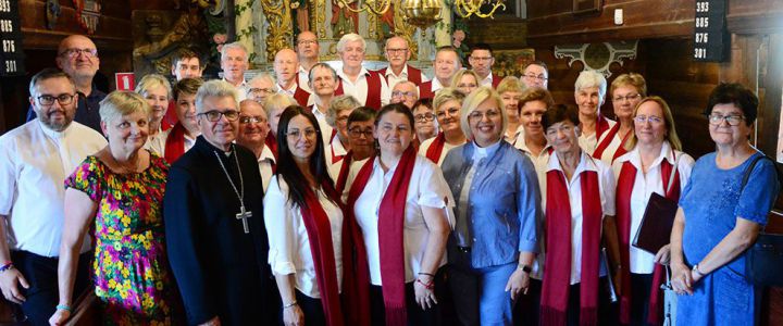 Chór “Gloria” w Gierałcicach, Wołczynie i Pokoju