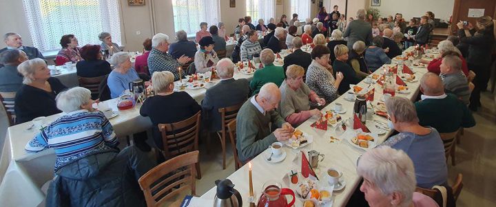 Adwentowe nabożeństwo i spotkanie dla seniorów w Skoczowie