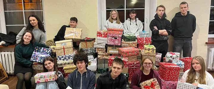 Parafialny “finał” akcji “Prezent pod choinkę 2025” Parafialny “finał” akcji “Prezent pod choinkę 2025”