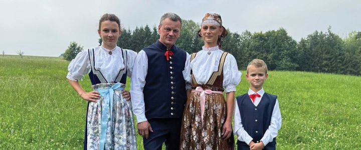 Katarzyna i Bogumił Krzywoniowie – gospodarzami 17. Ekumenicznych Dożynek Gminnych w Skoczowie