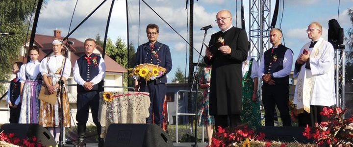 17. Ekumeniczne Gminne Dożynki w Skoczowie 17. Ekumeniczne Gminne Dożynki w Skoczowie