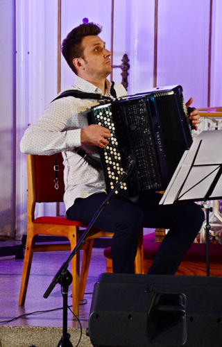 2021 05 21 - Skoczow - Koncert Akordeonistow - 09