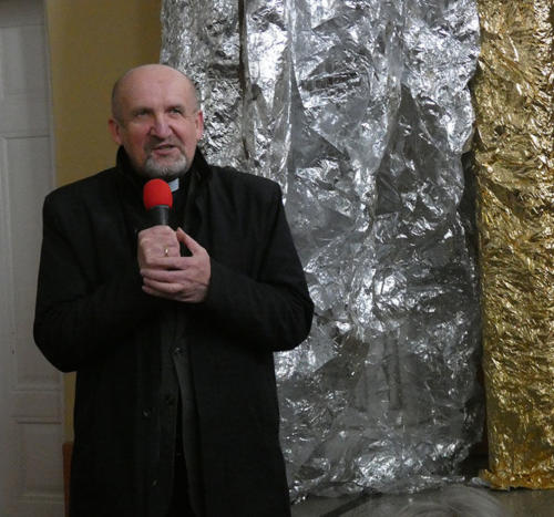 2022 04 08 - Skoczow - Bramy nieba i plomienie piekla 03