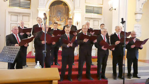 2022 04 10b - Skoczow - Pasyjny Koncert Koled - 07