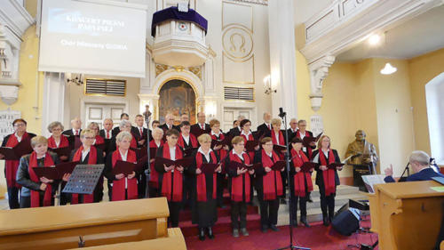 2022 04 10b - Skoczow - Pasyjny Koncert Koled - 10