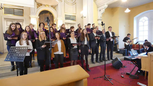 2022 04 10b - Skoczow - Pasyjny Koncert Koled - 12