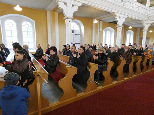 2022 04 10b - Skoczow - Pasyjny Koncert Koled - 14