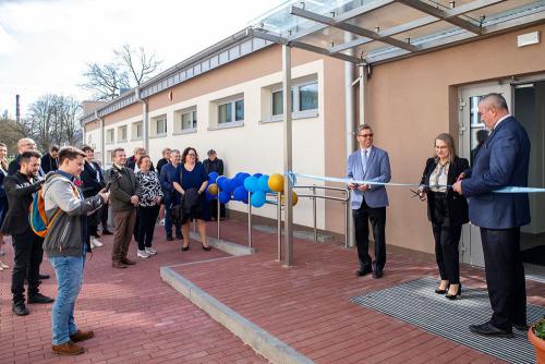2024 03 27 - Skoczow - Otwarcie sali gimnastycznej SP nr 8 - 01
