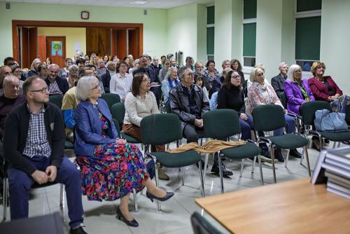 2024 10 17 - Skoczow - Promocja ksiazki Szymona Brody - 06