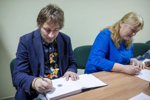 2024 10 17 - Skoczow - Promocja ksiazki Szymona Brody - 18