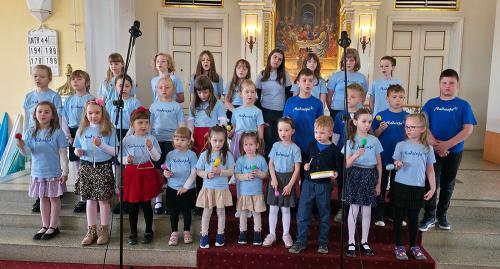 2025 04 21a - Skoczow - Nab Rodzinne - 04