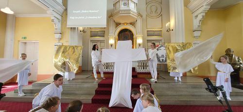 2025 04 21a - Skoczow - Nab Rodzinne - 17