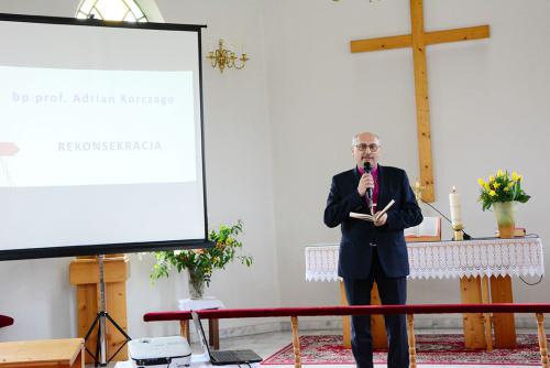 2025 04 21b - Debowiec - Rekonsekracja organow - 07